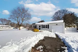 47 Brandywine Cir, Piscataway Township, NJ 08854 - Photo 7