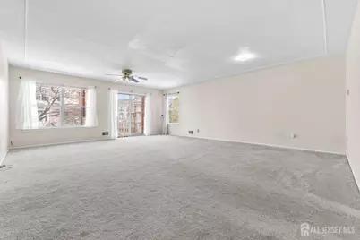 421 Plymouth Road, North Brunswick Township, NJ 08902 - Photo 15