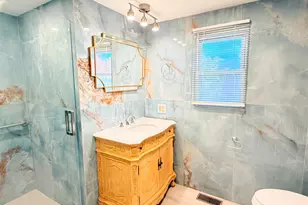 385 Pierson Ave, Edison, NJ 08837 - Photo 11