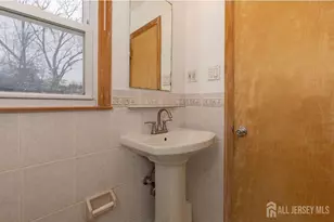 10 Gavel Rd, Sayreville, NJ 08872 - Photo 15