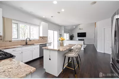 9 Redwood Court, Monroe Township, NJ 08831 - Photo 23