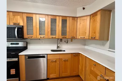 60 Hampshire Drive, Plainsboro Township, NJ 08536 - Photo 5