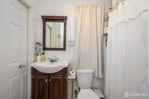 107 Market St, Perth Amboy, NJ 08861 - Photo 15