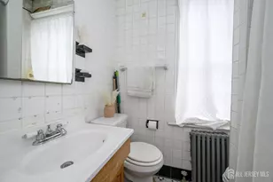 107 Market St, Perth Amboy, NJ 08861 - Photo 19