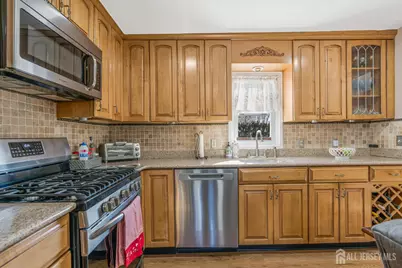 212 Vesper Avenue, Middlesex, NJ 08846 - Photo 11