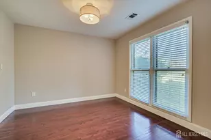 133 Oakmont Ct, Edison, NJ 08820 - Photo 19