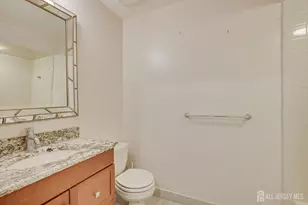 133 Oakmont Ct, Edison, NJ 08820 - Photo 27