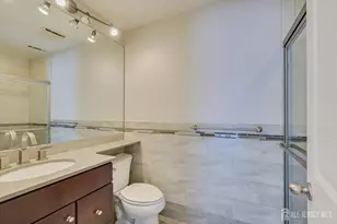 133 Oakmont Ct, Edison, NJ 08820 - Photo 31