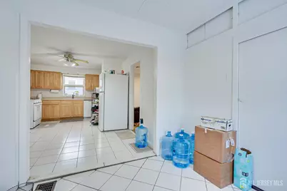 139 Fait Avenue, Iselin, NJ 08830 - Photo 13