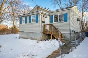 139 Fiat Ave, Iselin, NJ 08830 - Photo 5