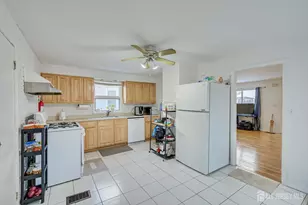 139 Fiat Ave, Iselin, NJ 08830 - Photo 15