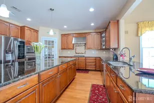 4 Heitz Ln, Hillsborough Township, NJ 08844 - Photo 3