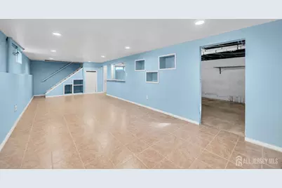 16 Sharot Street, Carteret, NJ 07008 - Photo 21