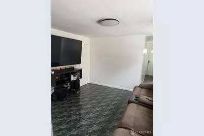 20 Lincoln Avenue, Carteret, NJ 07008 - Photo 7