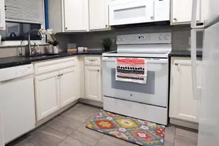 215 Rose St, Metuchen, NJ 08840 - Photo 3