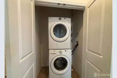 542 E Celebration Way E, South Plainfield, NJ 07080 - Photo 7