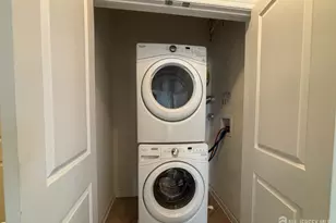 542 E Celebration Way E, South Plainfield, NJ 07080 - Photo 7