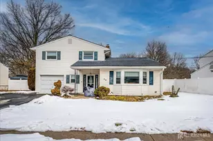 38 Karen Pl, Edison, NJ 08817 - Photo 1