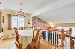 38 Karen Pl, Edison, NJ 08817 - Photo 13