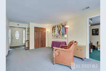 38 Karen Place, Edison, NJ 08817 - Photo 5