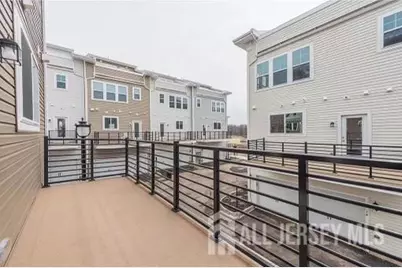 13 Bond Street, North Brunswick Township, NJ 08902 - Photo 17
