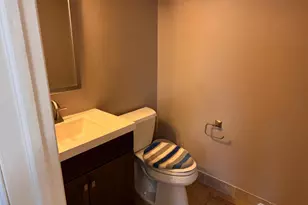 276 Westgate Dr, Edison, NJ 08820 - Photo 7