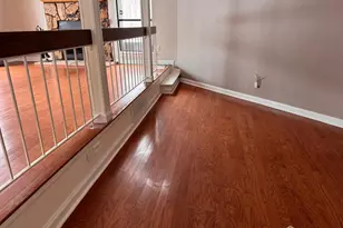 276 Westgate Dr, Edison, NJ 08820 - Photo 5