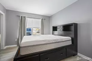 1228 Morning Glory Dr, Monroe Township, NJ 08831 - Photo 5