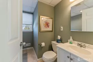 33 Whitehall Rd, East Brunswick Township, NJ 08816 - Photo 19