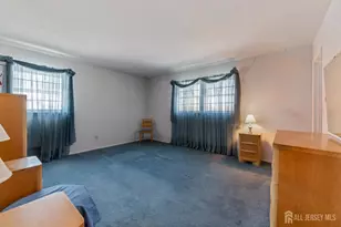 33 Whitehall Rd, East Brunswick Township, NJ 08816 - Photo 23