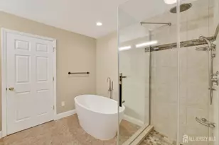 36 Windsong Cir, East Brunswick Township, NJ 08816 - Photo 25