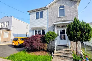 126 Holly St, Port Reading, NJ 07064 - Photo 1
