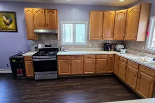 126 Holly St, Port Reading, NJ 07064 - Photo 7