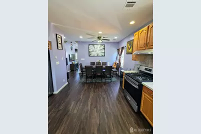 126 Holly Street, Port Reading, NJ 07064 - Photo 9