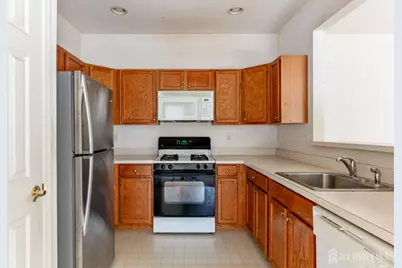 540 Cranbury Road #104, East Brunswick Township, NJ 08816 - Photo 11