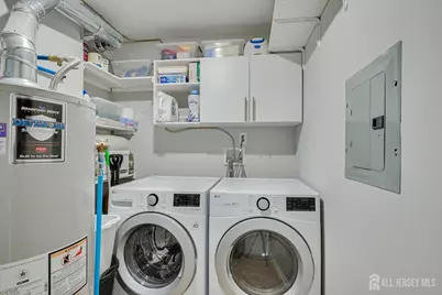 92 Albury Way, North Brunswick Township, NJ 08902 - Photo 27