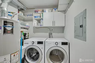 92 Albury Way, North Brunswick Township, NJ 08902 - Photo 27