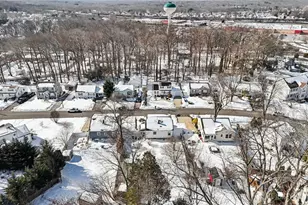 7 Harwin Dr, East Brunswick Township, NJ 08816 - Photo 7