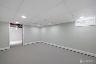 216 Chestnut St, Middlesex, NJ 08846 - Photo 29