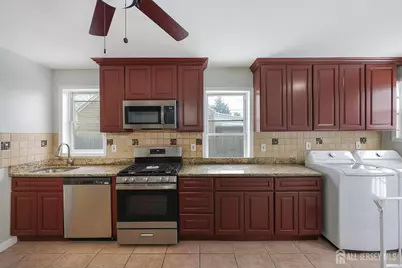 216 Chestnut Street, Middlesex, NJ 08846 - Photo 15