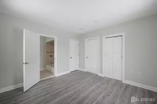 216 Chestnut St, Middlesex, NJ 08846 - Photo 17