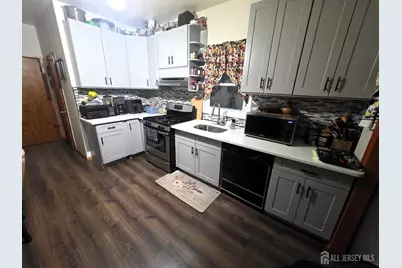11 W 12th Street W, Linden, NJ 07036 - Photo 17