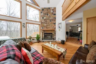 17 Gary Ct, Mount Olive, NJ 07836 - Photo 7