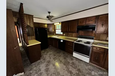 1894 W 4th Street W, Dunellen, NJ 08812 - Photo 5