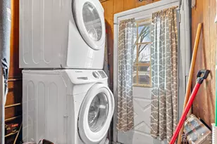 29 Park Ave, Iselin, NJ 08830 - Photo 15