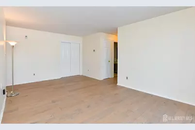 290 Alpine Way #A, Woodbridge Township, NJ 07095 - Photo 7