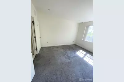 13 Hughes Circle, Sayreville, NJ 08859 - Photo 7