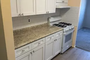 251 Alpine Way, Woodbridge Township, NJ 07095 - Photo 3