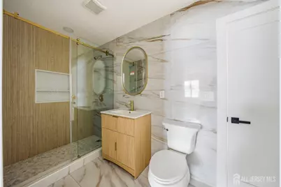 68 Port Reading Avenue, Woodbridge Township, NJ 07095 - Photo 17