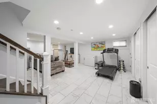 2853 Allen Ave, Union Township, NJ 07083 - Photo 19